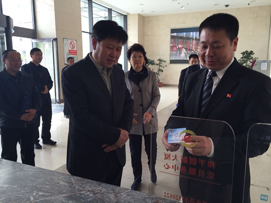 1505962279181120.png blob.png